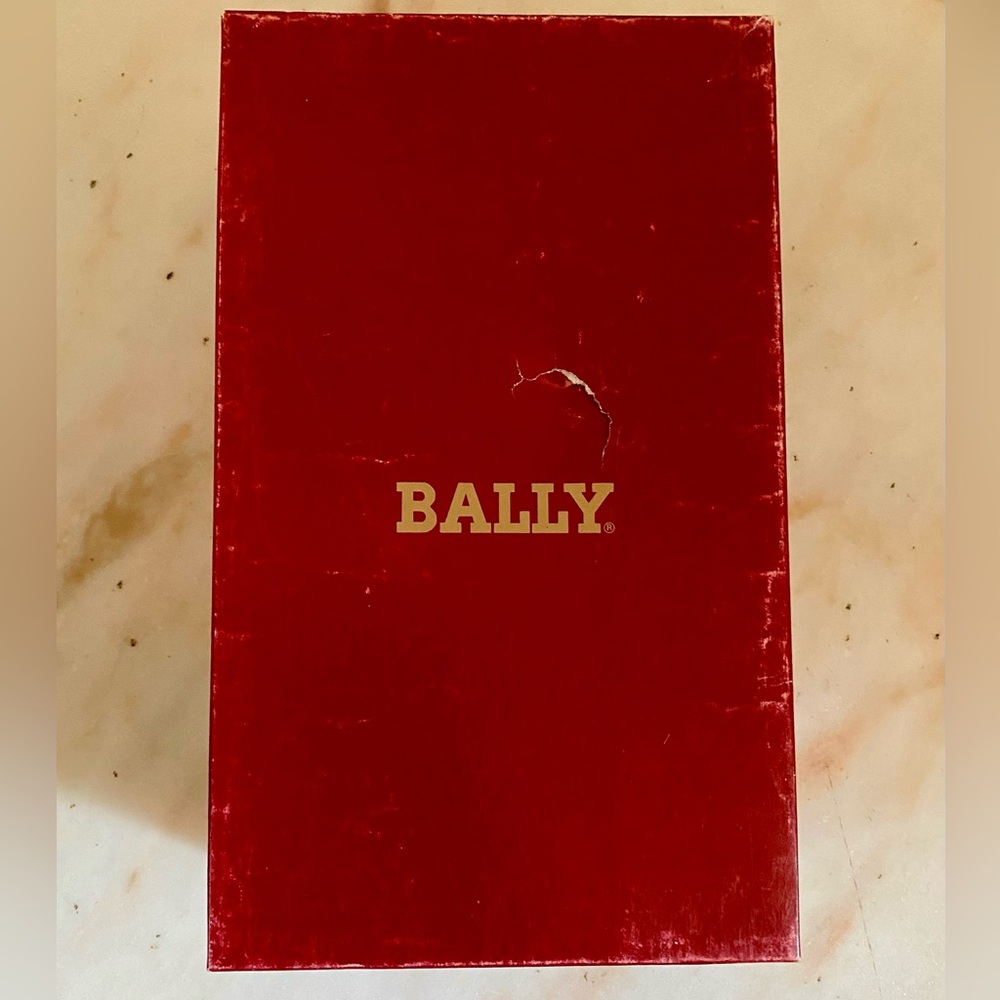 Bally Vintage Navy and Brown Leather Pumps Size 5 1/2 Made in Italy - Picture 7 of 7